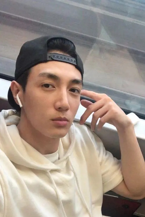 萧亚轩黄皓被曝复合,萧亚轩和黄皓恋情回顾