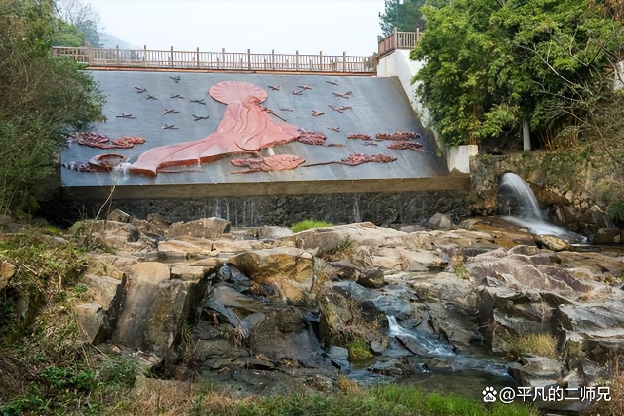 南昌出发三日游旅游景点推荐表,南昌周边旅游攻略溪霞怪石岭景点