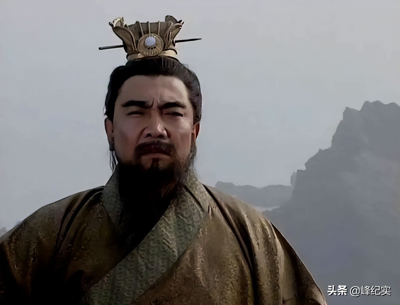 曹操奋斗了一生却没能一统三国？毛主席：曹操有两大缺点