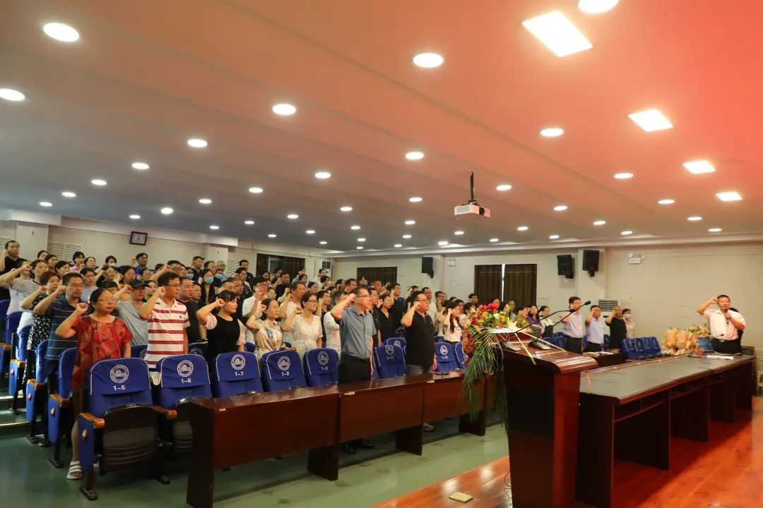 郑州市第37个教师节表彰大会,躬耕教坛强国有我颁奖晚会