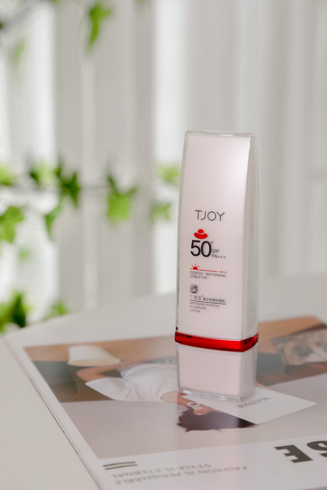 防晒干货分享：我们试了5款热门防晒，想找合适的就按这个标准选