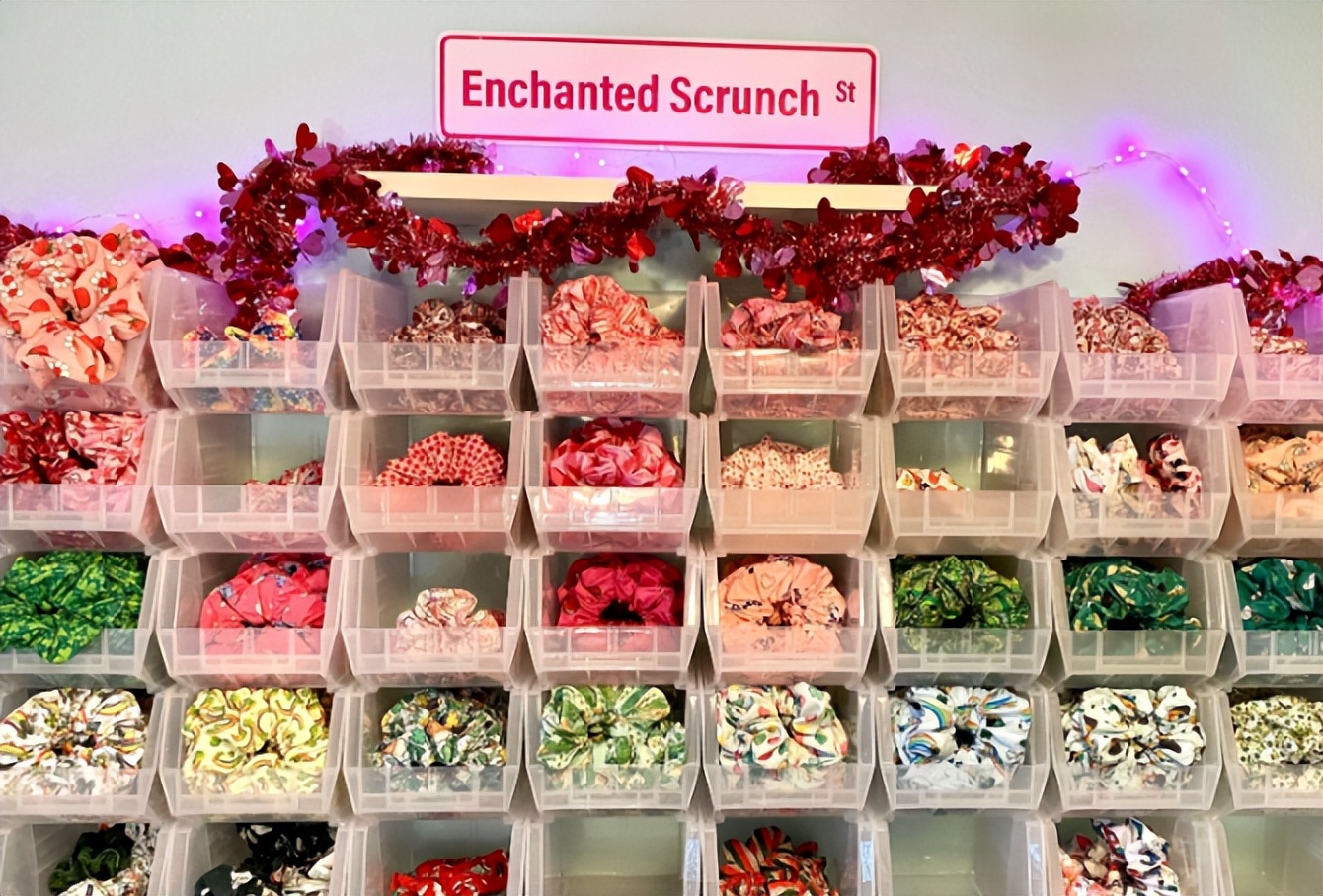 拼多多均价3元的发圈，竟被TK上15岁美国少女以超10倍的价格卖出