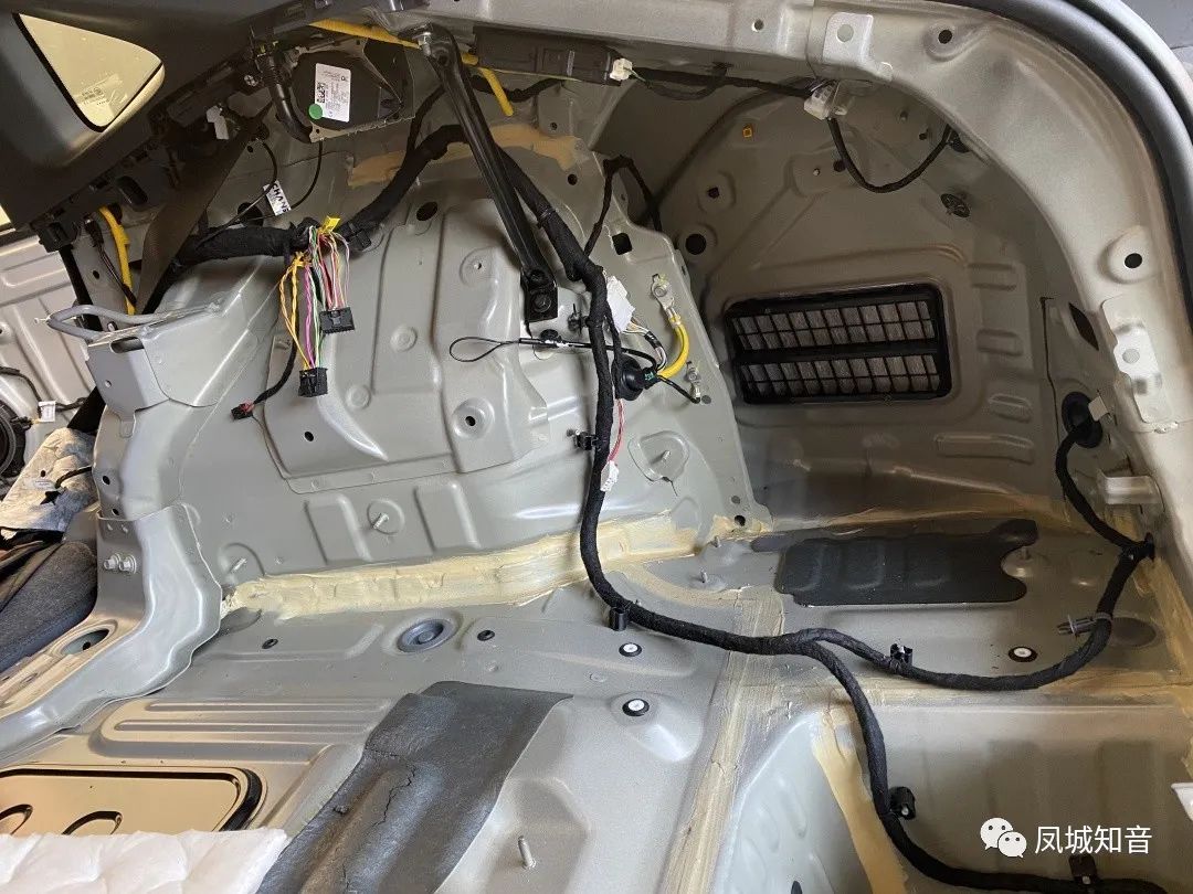 长安深蓝隔音改装,深蓝加装隔音多少钱