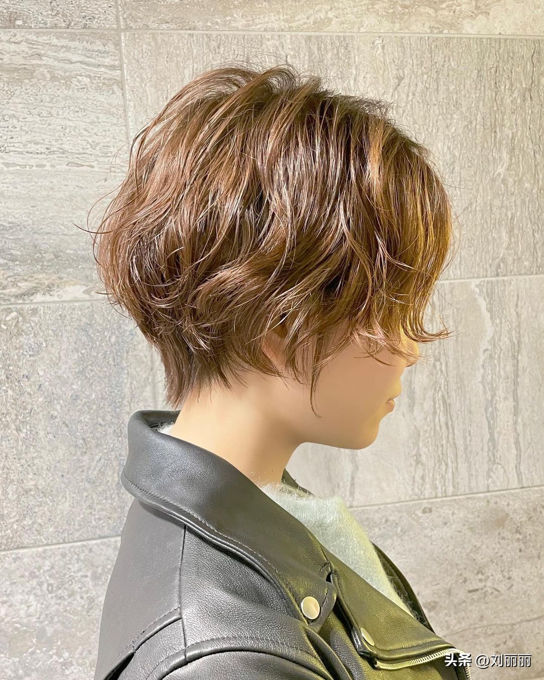 女士发型短发如何剪,现在流行女士短发发型图片大全