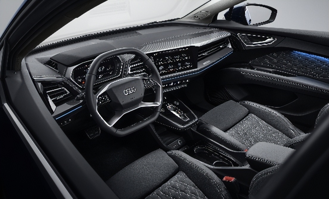 22款奥迪q440e-tron创境版,奥迪q4e-tron和q4etron轿跑