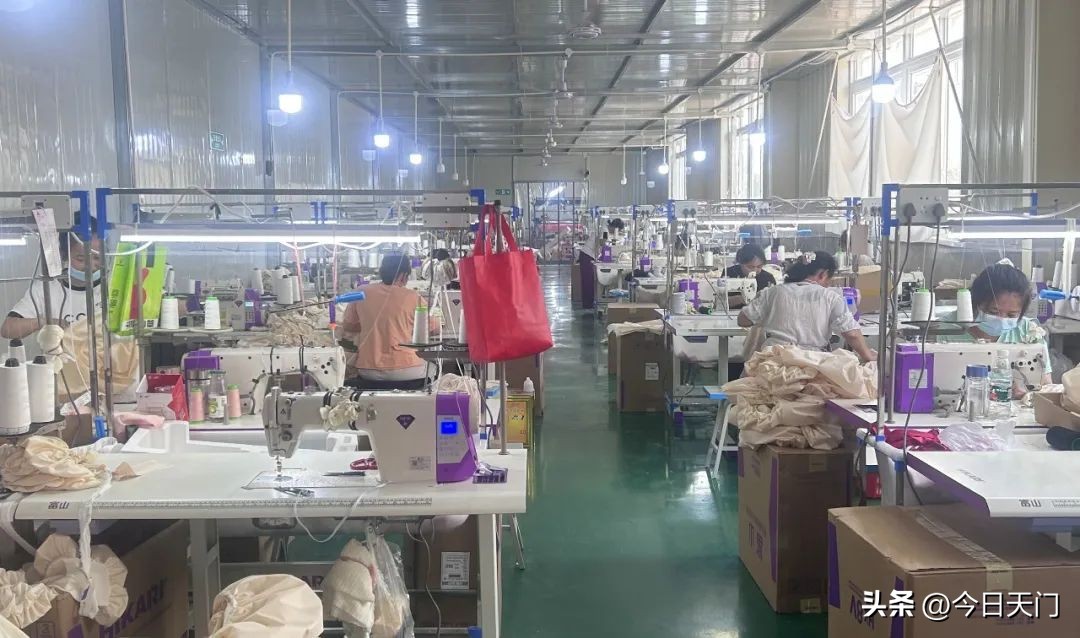建立服装全产业链后，天门这家公司年产值达7亿元！