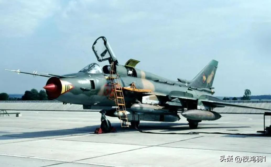 苏霍伊苏57实战,苏霍伊金雕战机