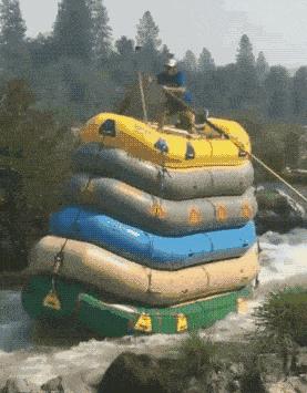 今天在老婆包里发现的,她说是治牙疼的,我觉得不像啊。