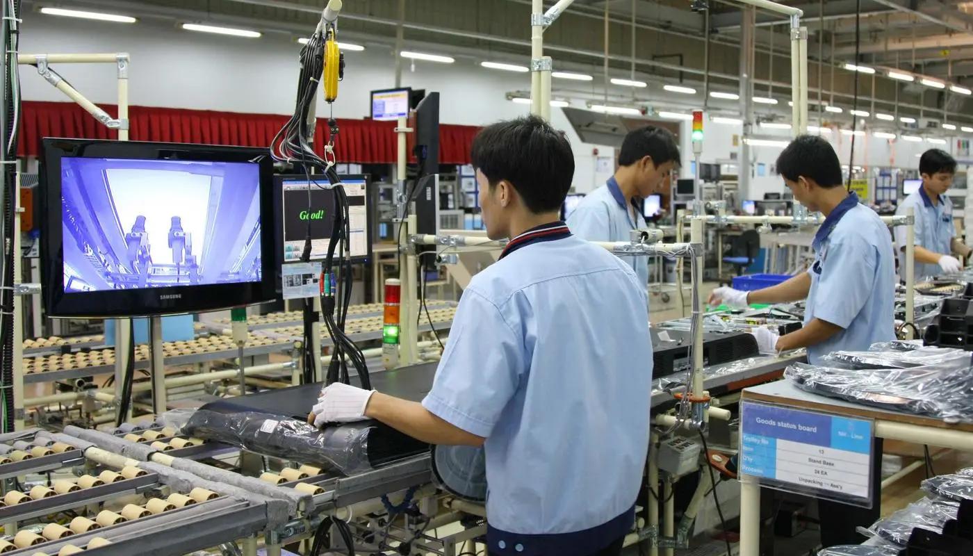 中国到底是用工荒还是岗位紧缺,我国三大行业出现用工荒月薪过万