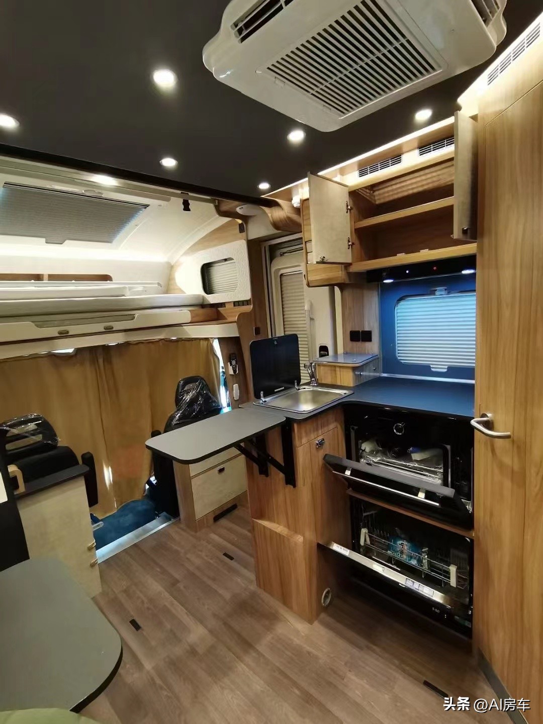 伟昊q12plus房车,伟昊房车400万