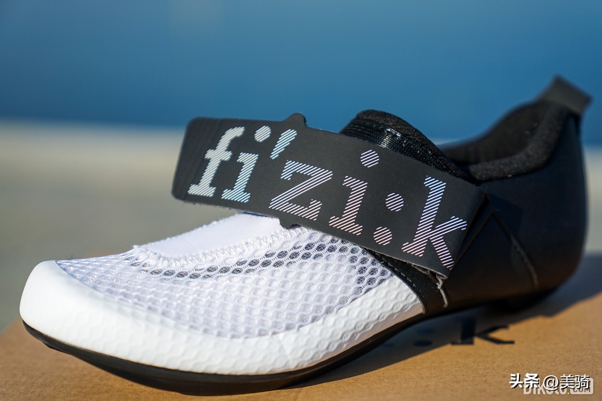 夏日打铁必备FizikTRANSIROHYDRA铁三鞋开箱简评