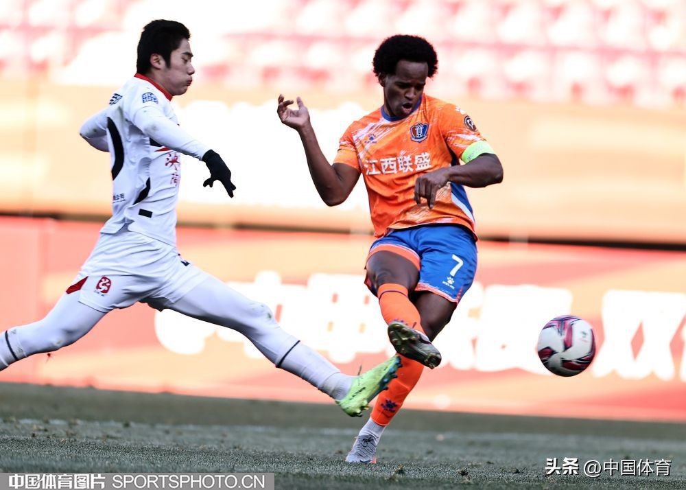 淄博蹴鞠对江西联盛比赛实况,江西北大门vs淄博蹴鞠