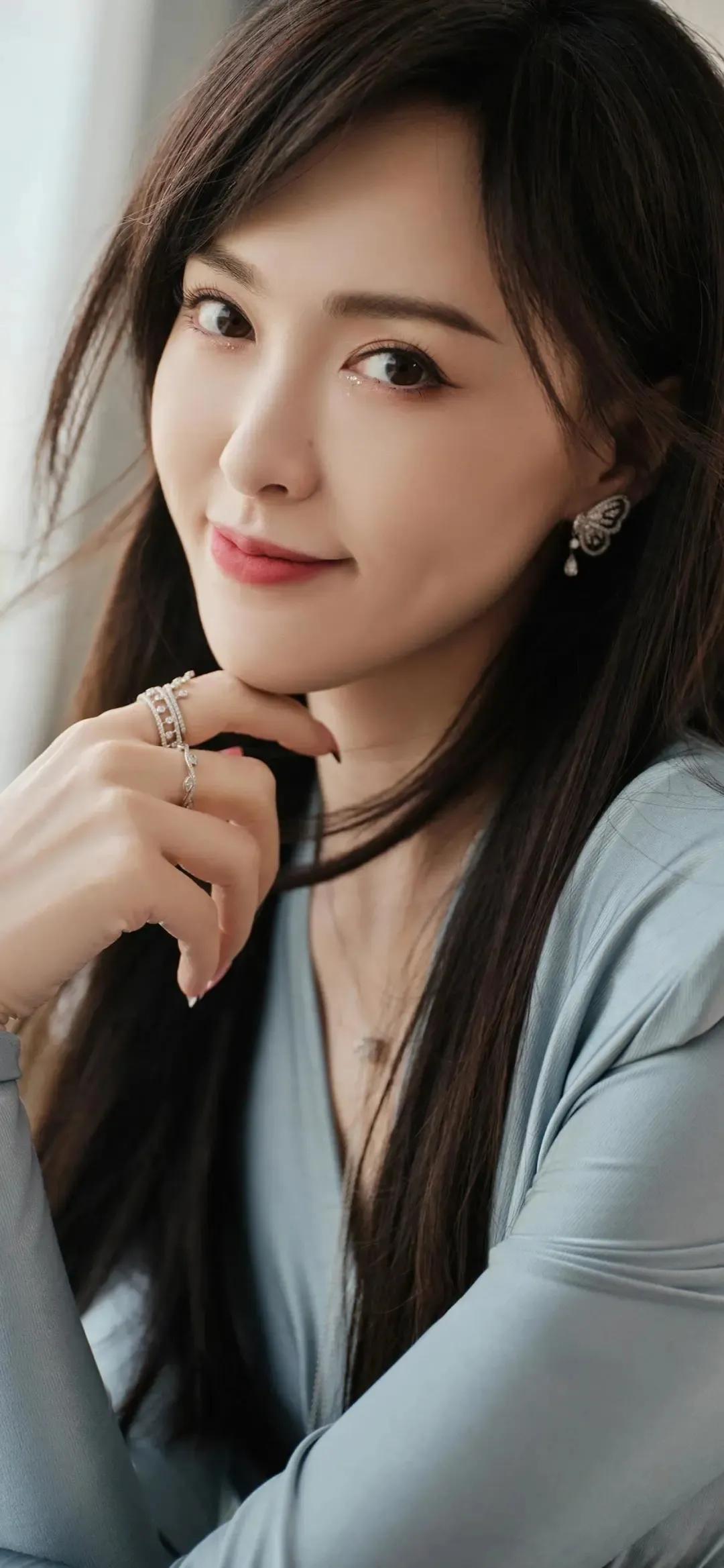 壁纸超清4k美女横屏,壁纸超清4k美女背影手机壁纸