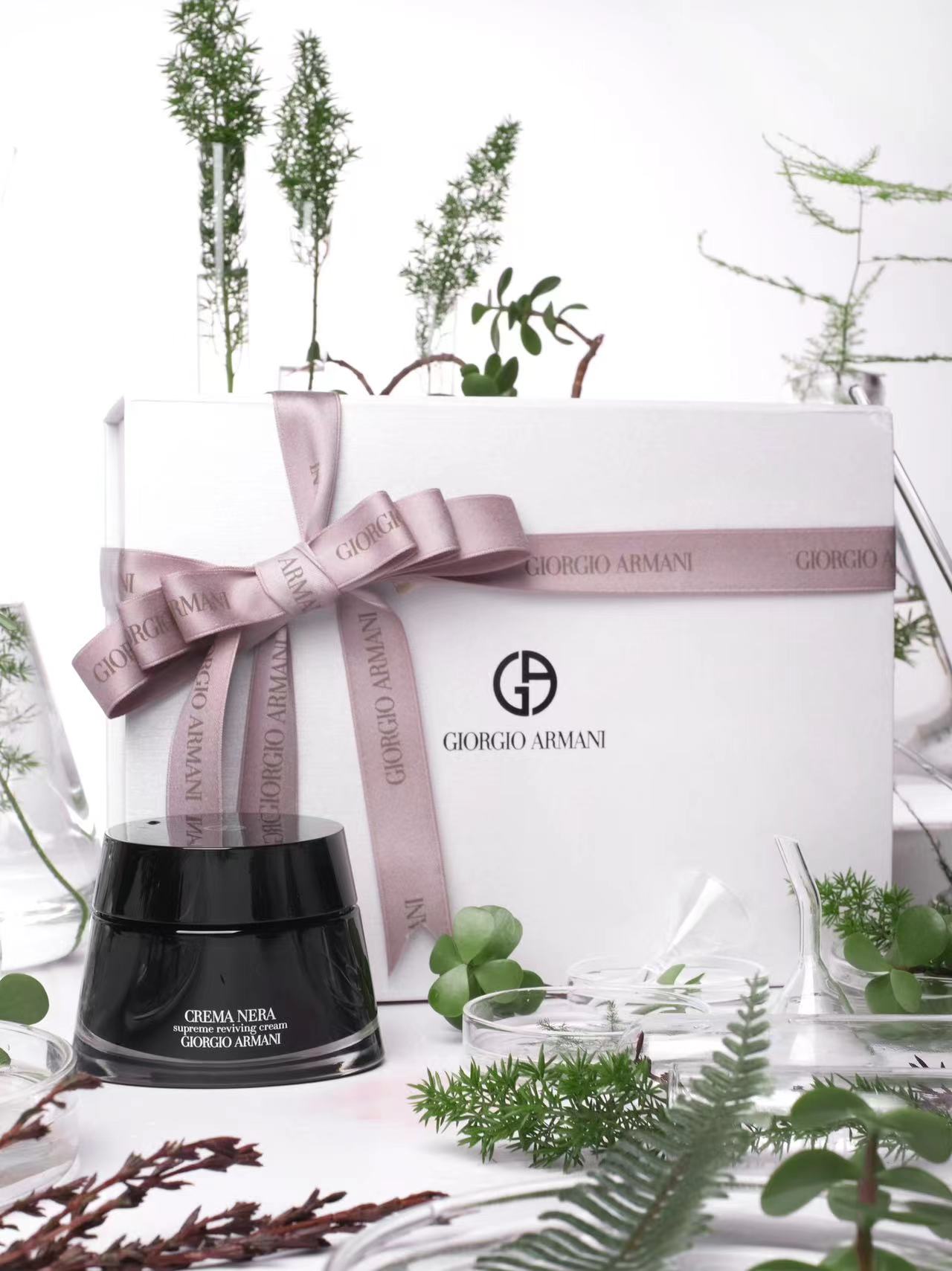 加盟魅姬国际美妆的优势和劣势,魅姬国际美妆小样