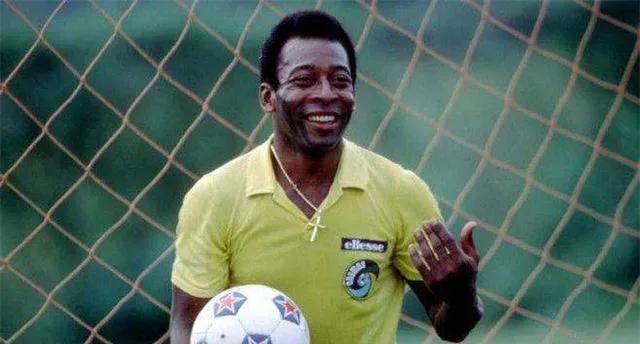 球王贝利的传奇一生,贫民窟一代球王传奇的诞生