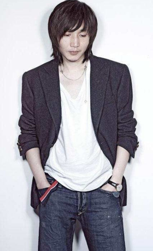 张亚东激荡情史,张亚东情史及历任女友