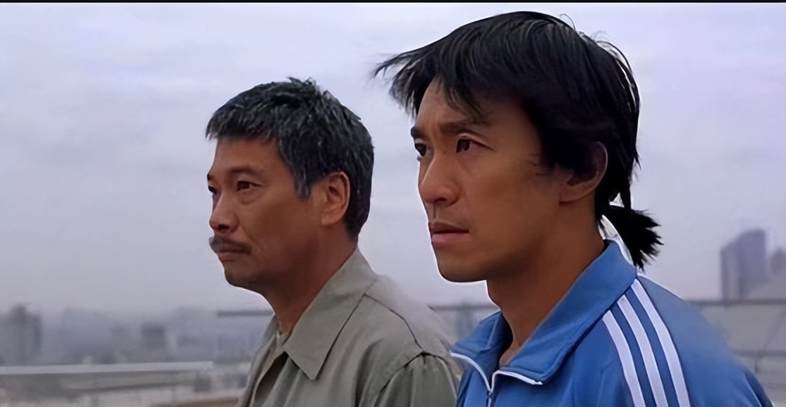 韩媒吐槽国足犯规集锦原文,韩媒吐槽国足爆冷