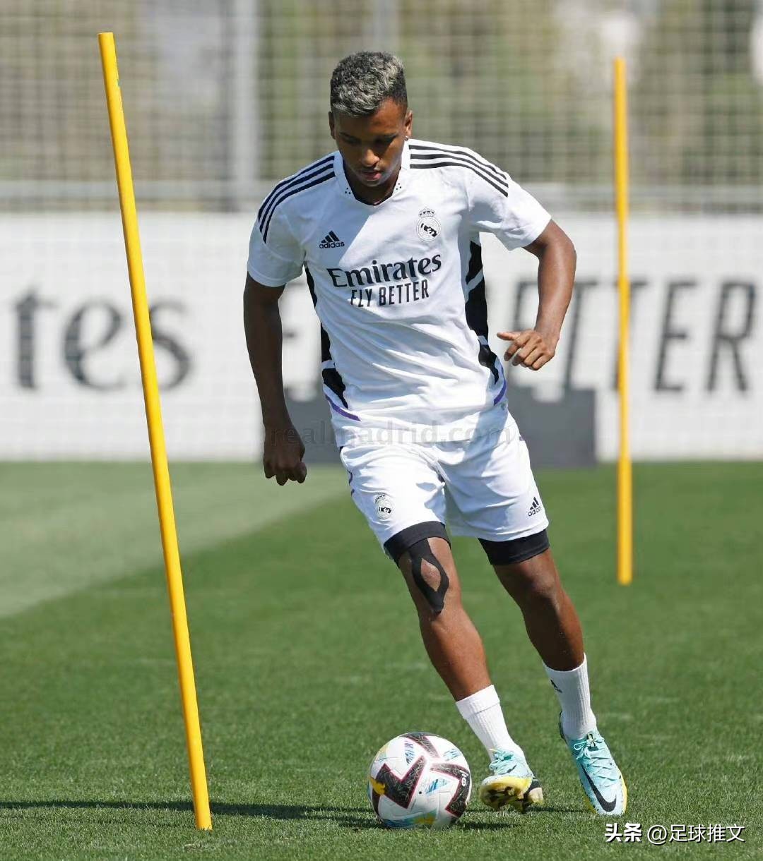 罗德里戈双响本泽马替补建功,罗德里戈破门本泽马绝杀