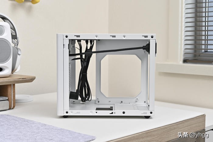 七彩虹主板b760和影驰760,七彩虹b760冰霜对比影驰b760