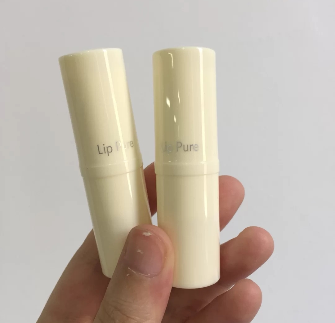 依泉唇膏哪个颜色好用,依泉蓝管唇膏测评