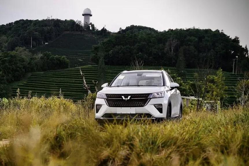 五菱星辰是不是真正的suv,五菱星辰混动车是小型suv吗