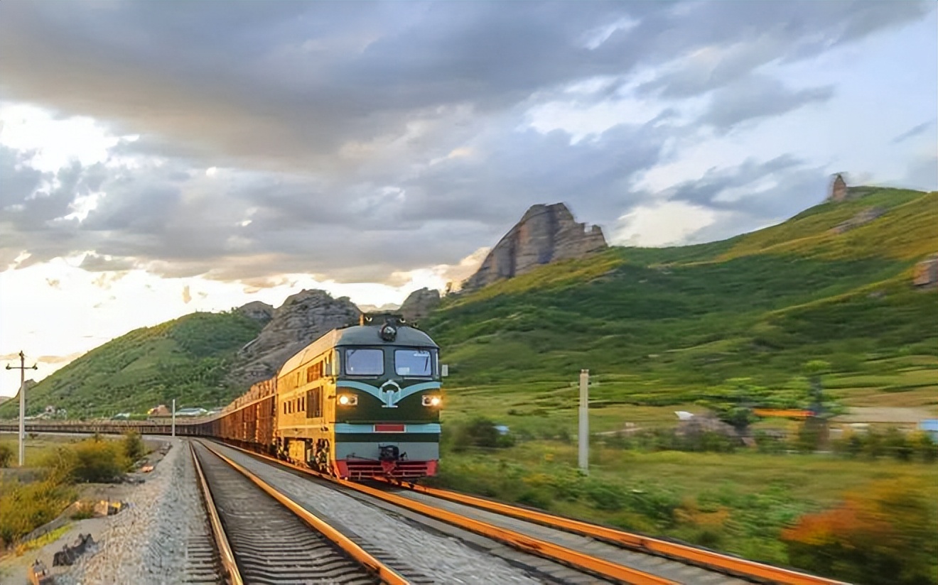 年轻人的婚礼,年轻人结婚婚礼简办