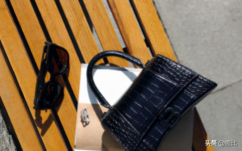 大牌包包和小众品牌到底怎么选,大牌包怎么投资