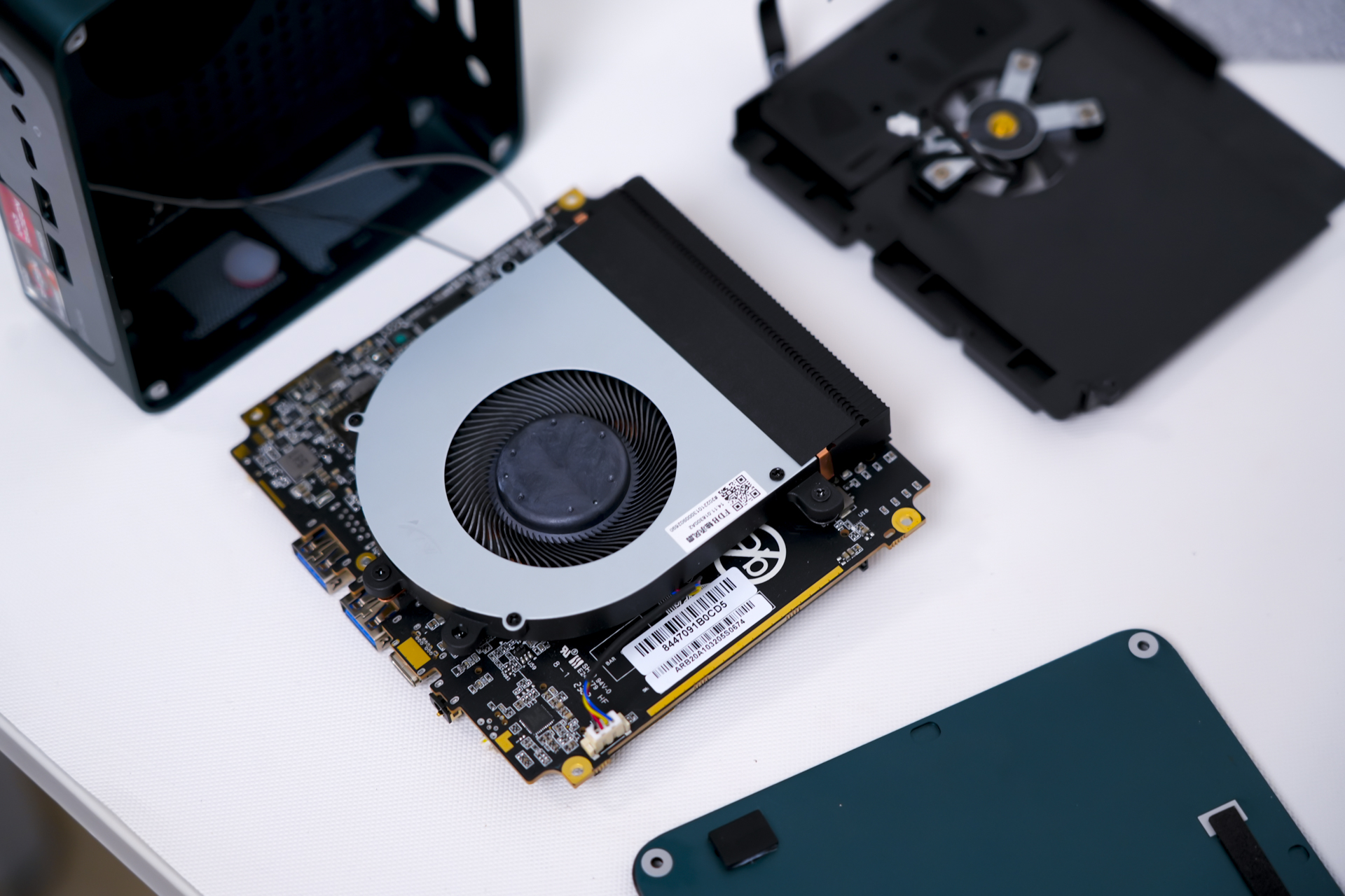 零刻ser6provest用什么固态,零刻ser6provest支持高刷吗