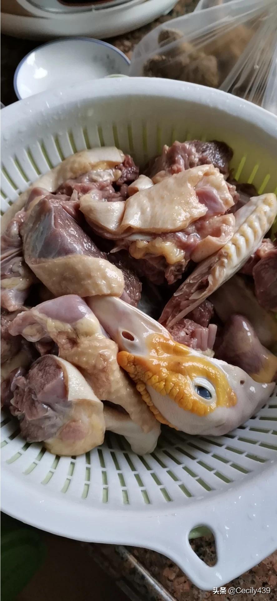 大厨教你做姜母鸭比烤鸭好吃百倍,大厨姜母鸭最正宗的做法