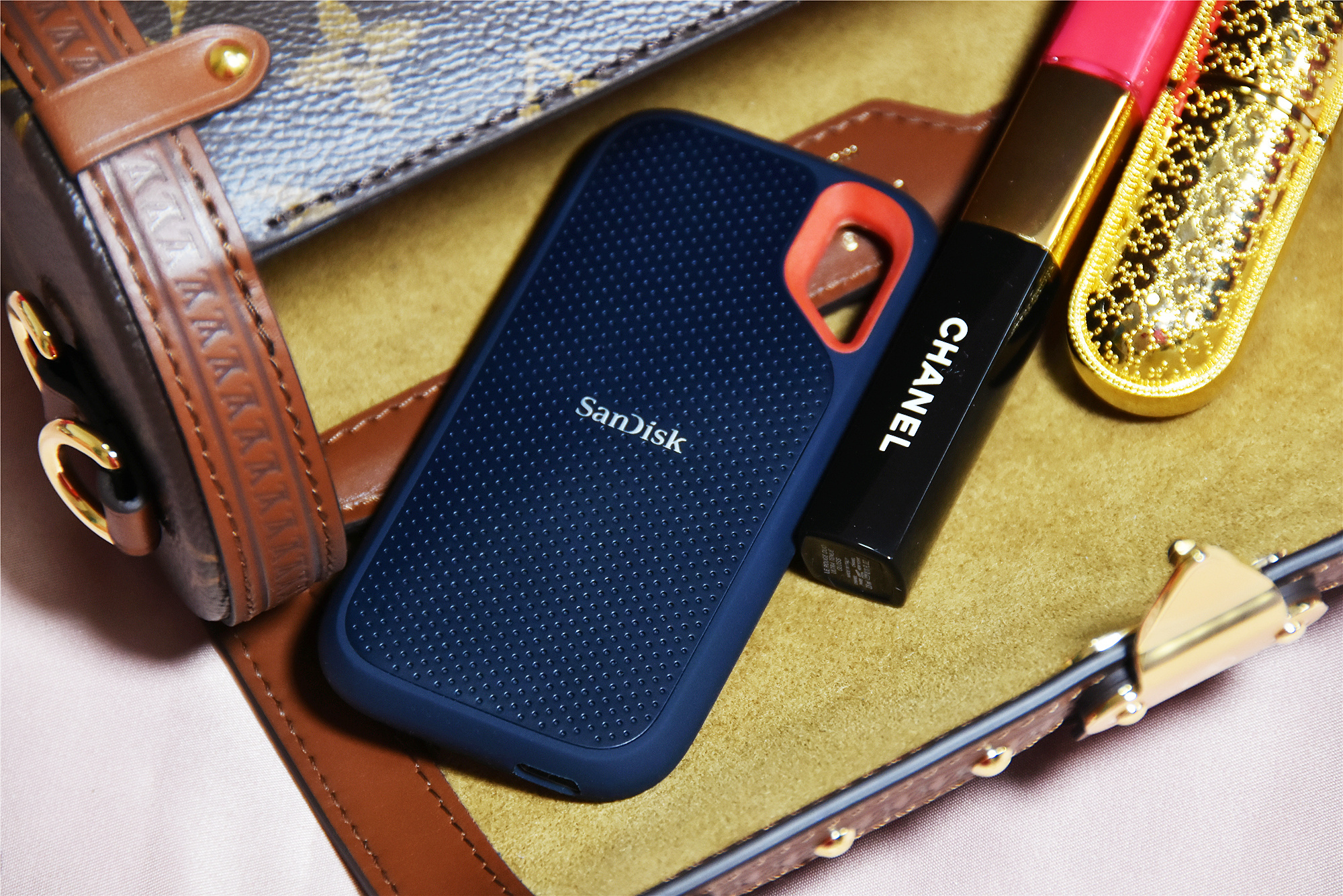 闪迪固态硬盘加强版测评,闪迪固态硬盘加强版120g测评