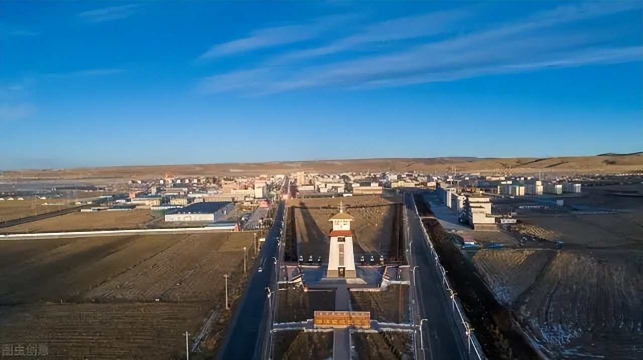 你好这里是呼伦贝尔,海滨藏城鸟鱼天堂