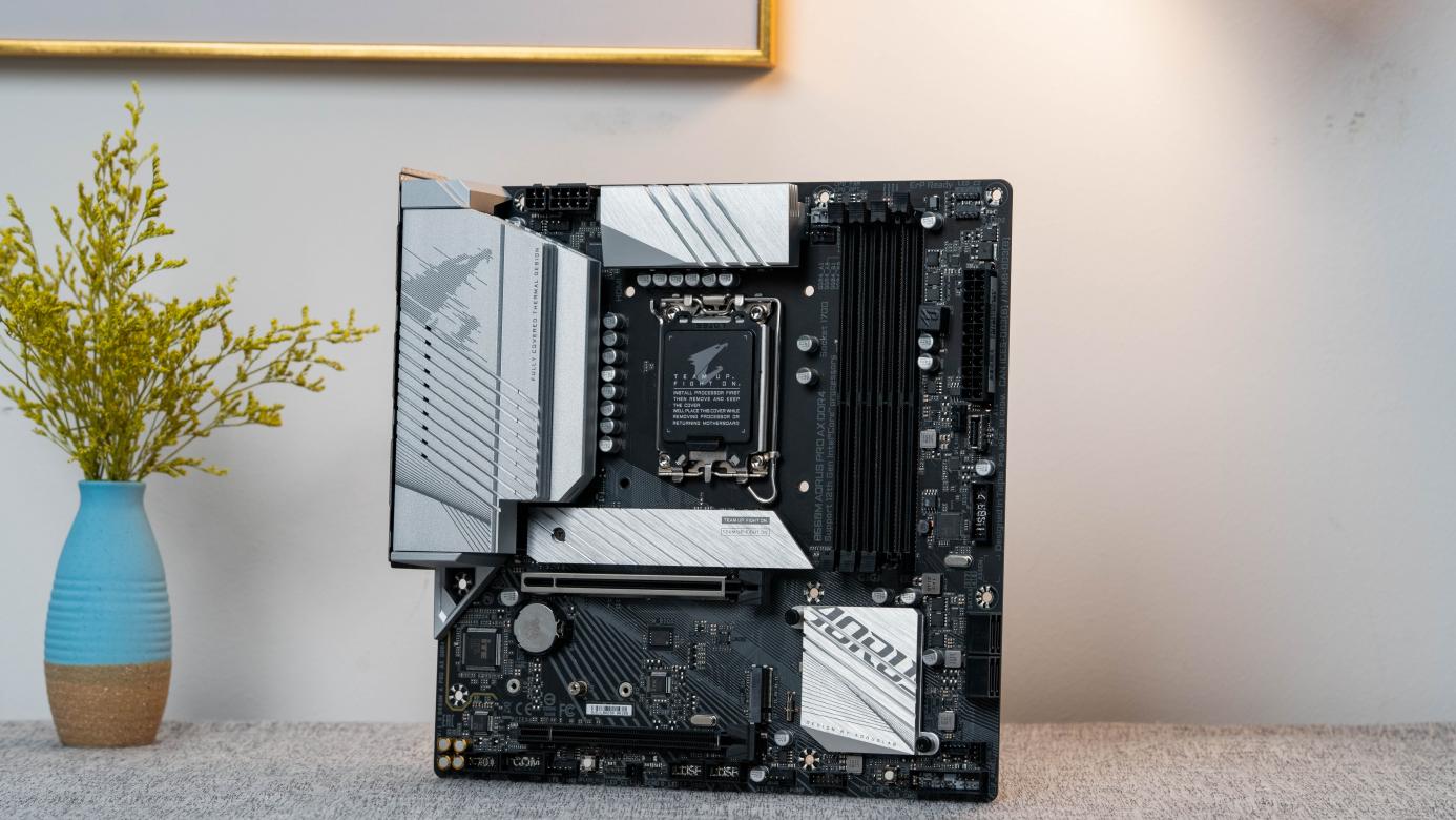 一块主板战两代CPU!——技嘉雪雕B660MAORUSPROAXDDR4装机体验