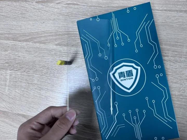 好牛掰！看看这款小米12pro系列手机保护贴膜钢化膜！有手就行