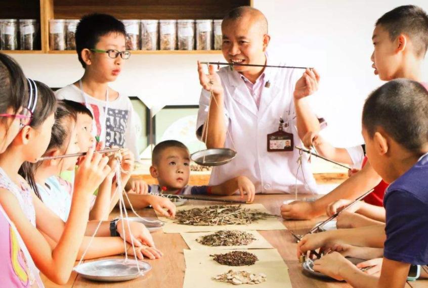 学生成绩差家长问原因,学生成绩差家长反应