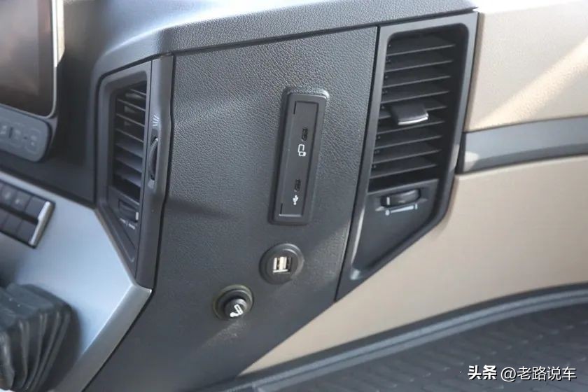 奔驰actros2653测评,国产奔驰重卡actros优享版