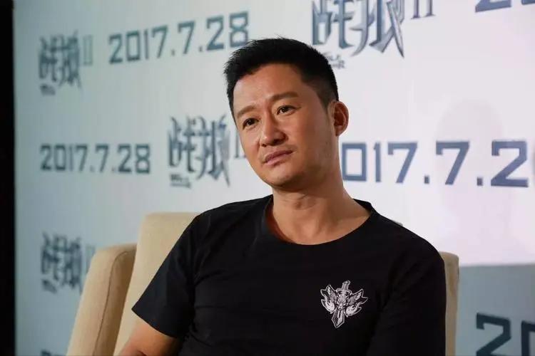 揭秘明星不为人知的丑闻,明星揭露娱乐圈的内幕