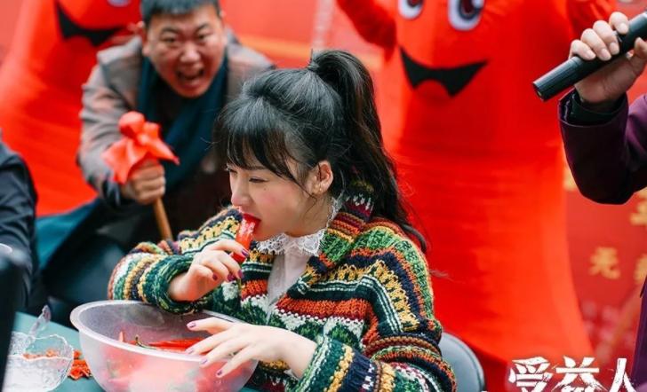 柳岩伴娘团事件对自己的影响,柳岩包贝尔伴娘事件影响