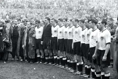 回忆历届世界杯,回忆中国队世界杯