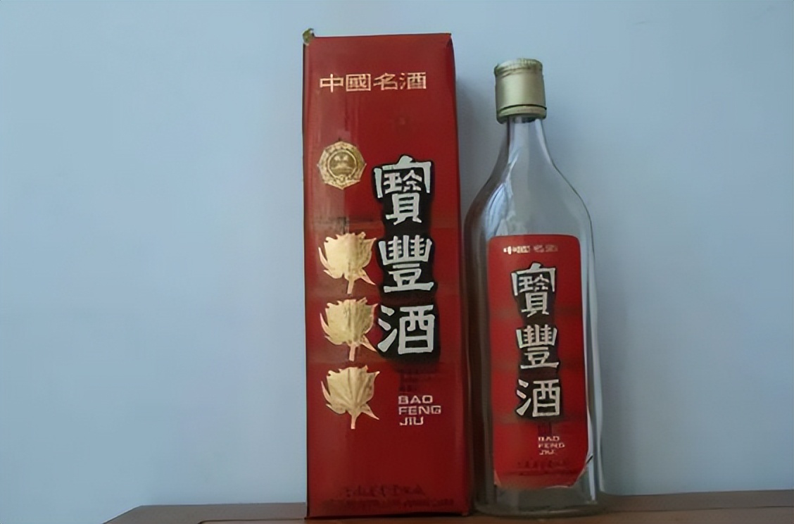 川酒好喝还是贵酒好喝,川酒和贵州酒哪个好一点