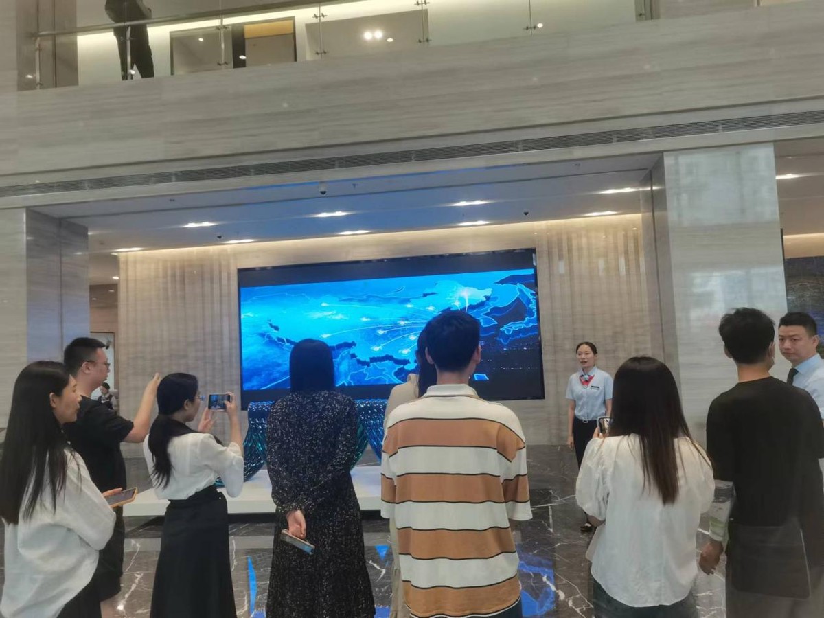 发挥金融促进共同富裕的重要作用,共同富裕需要资本和金融的力量