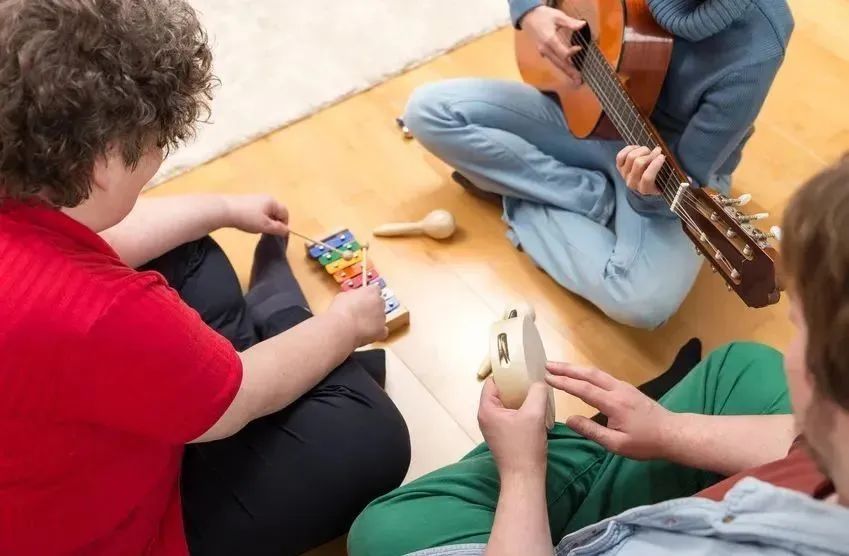 儿童自闭症音乐疗法,自闭症儿童音乐疗法