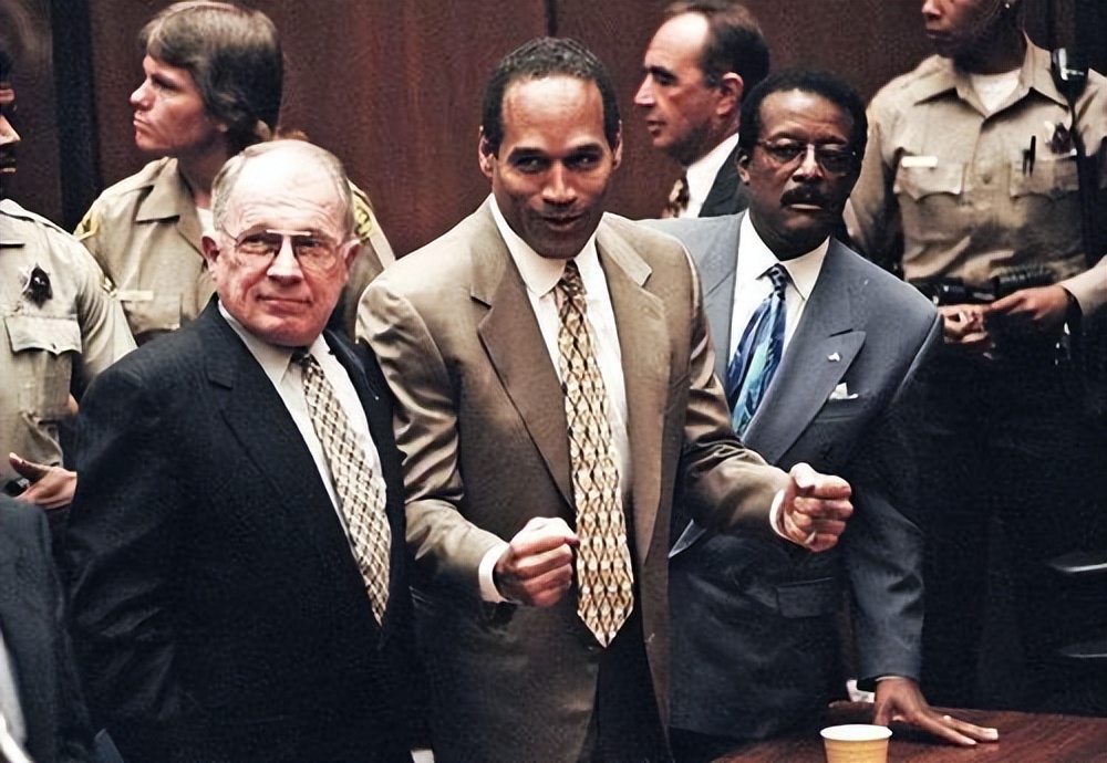 美国历史上备受瞩目的刑事案件之一——辛普森杀妻案