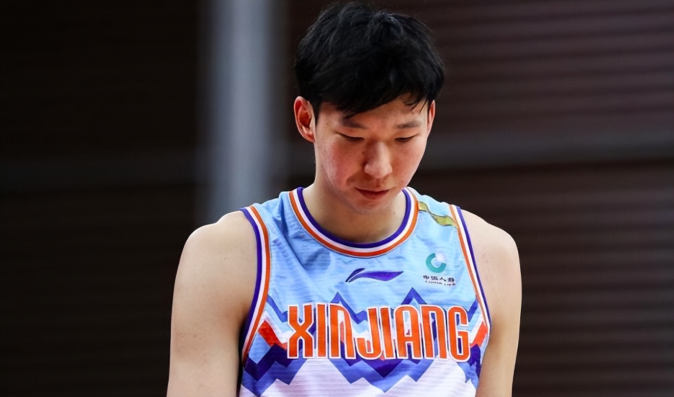 中国篮协对新疆男篮最新消息,新疆男篮回应周琦退出新赛季