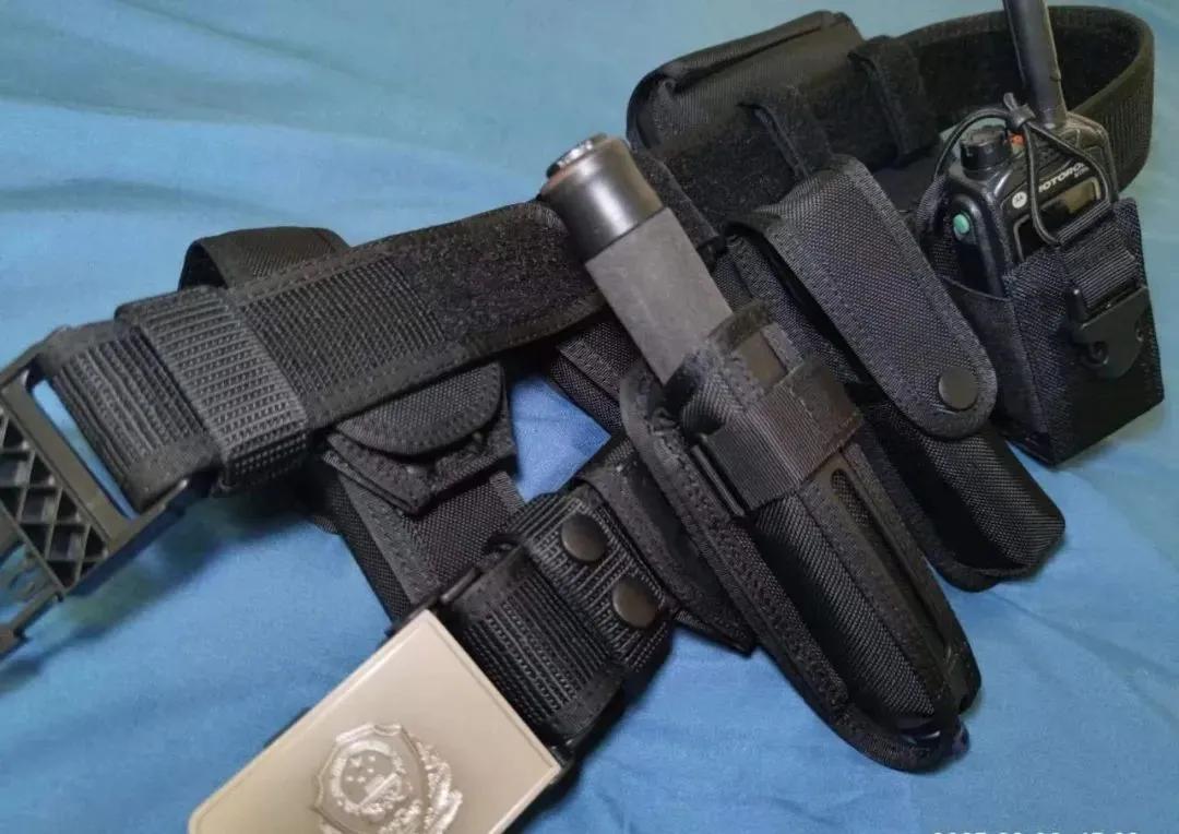 特警商场反恐演练,特警反恐单兵装备