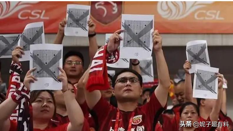 杭州一男子赌球跳楼,一男子被骗1400万跳楼