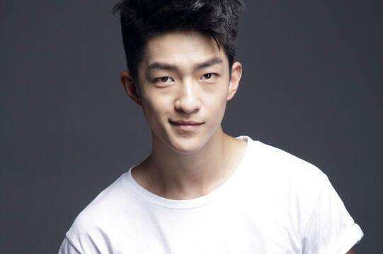 长相痞帅的十大男明星,长相痞帅的13位男星