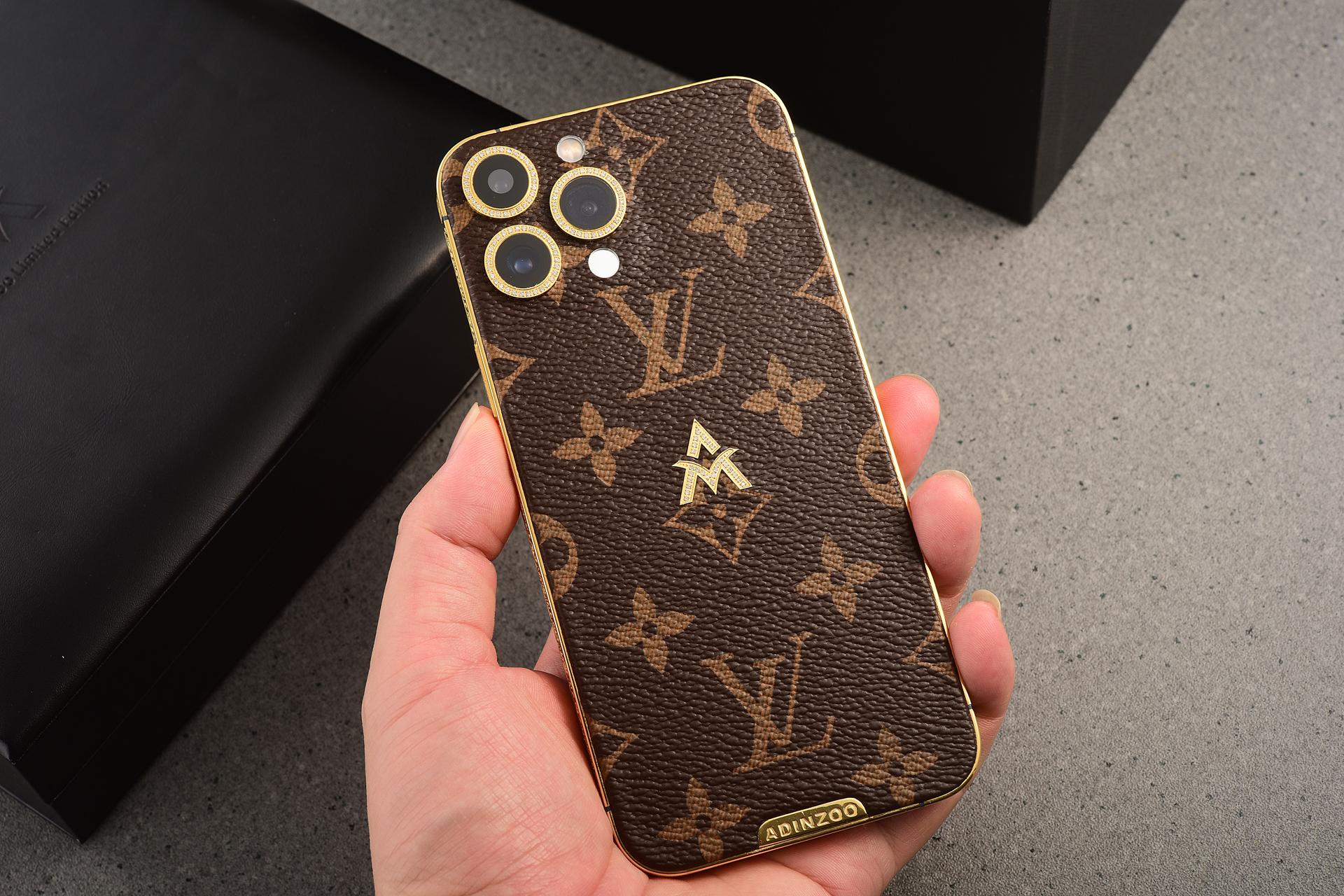 年轻人的第一个奢侈品包包,年轻人的第一款lv