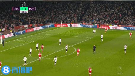 阿森纳遭富勒姆逆转,阿森纳豪夺18场不败