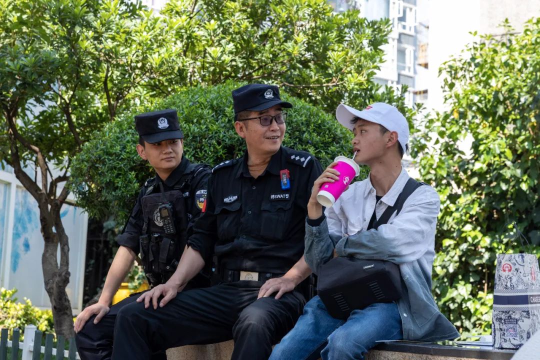 芸儿美美美美美,美美美美美美美英文