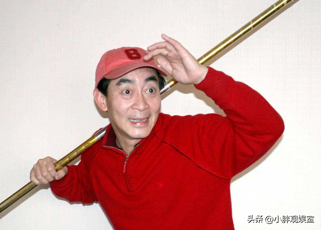 盘点失德的10位老戏骨，有人在恩师追悼会卖片，有人圈钱去国外花